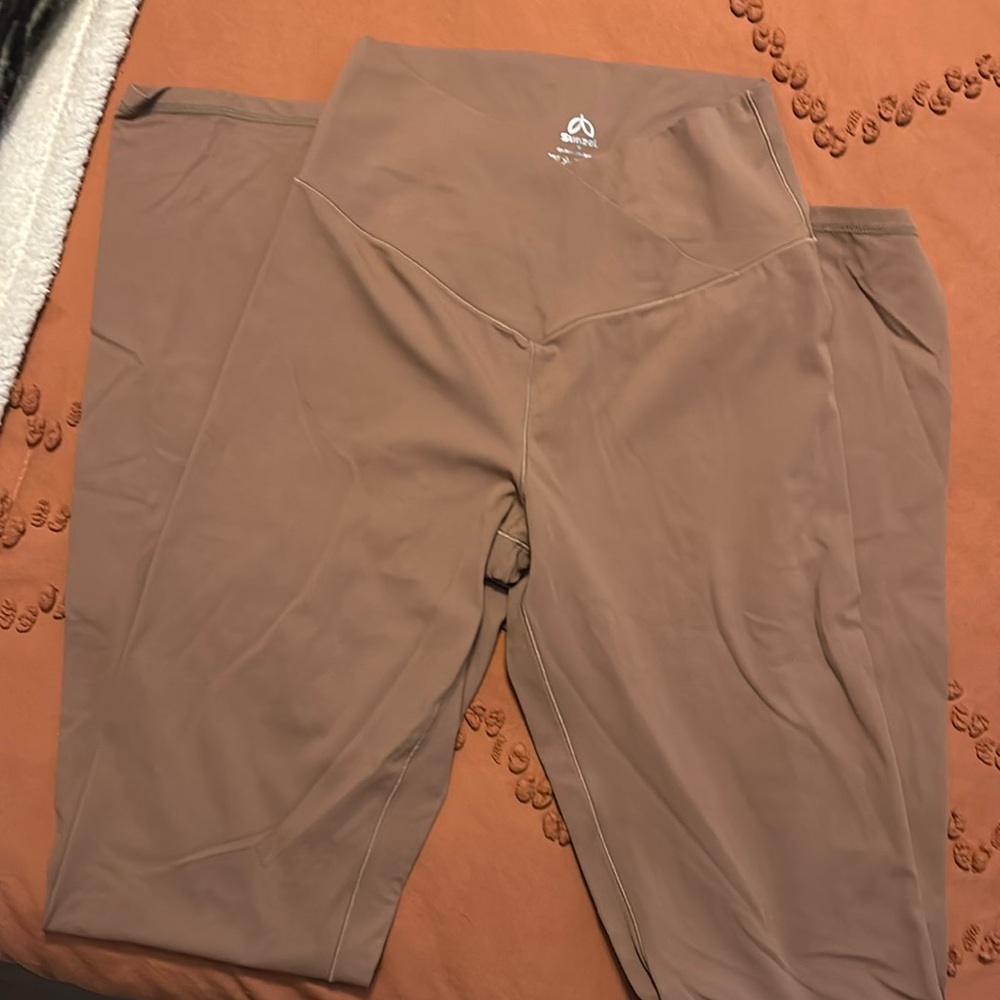 Women’s Flare Leggings